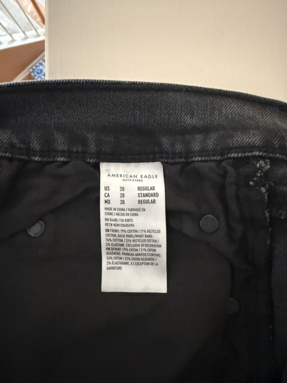 American Eagle Outfitters Stovepipe Black Wash Women's Jeans - Picture 7 of 7